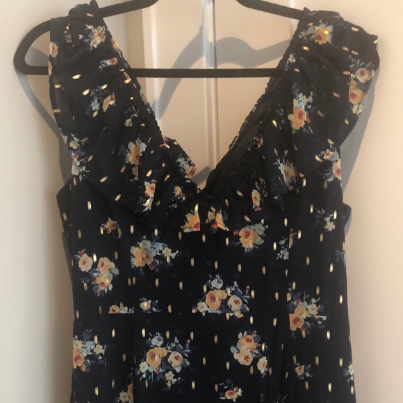 Gorgeous maxi dress NWT - Picture 3 of 6